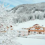Gaestehaus Eder Pensionat Sankt Martin am Tennengebirge