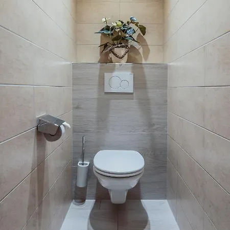 Gaestehaus Eder Πανσιόν 4*