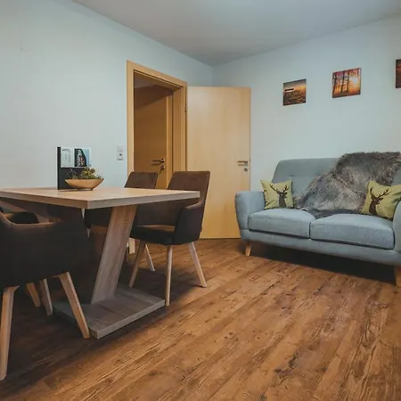Πανσιόν Gaestehaus Eder 4*
